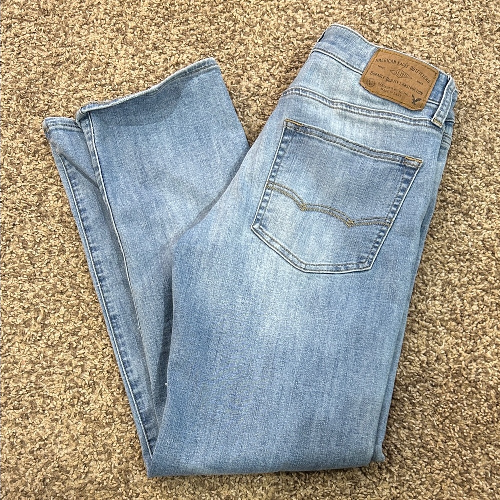 American Eagle Outfitters Men's Light Blue Straight Jeans